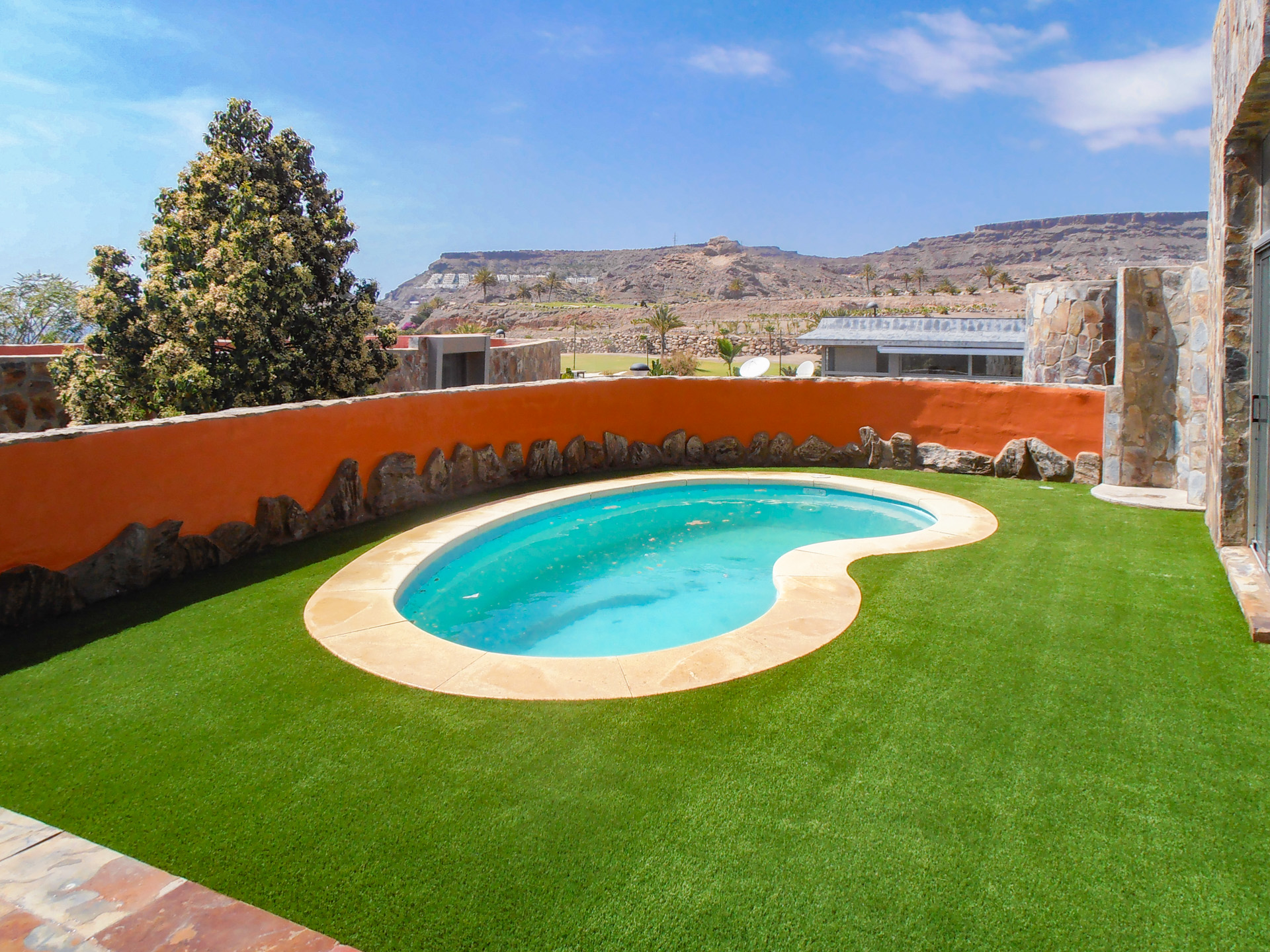 Especialistas en diseño e instalación de jardines artificiales en Las Palmas y alrededores